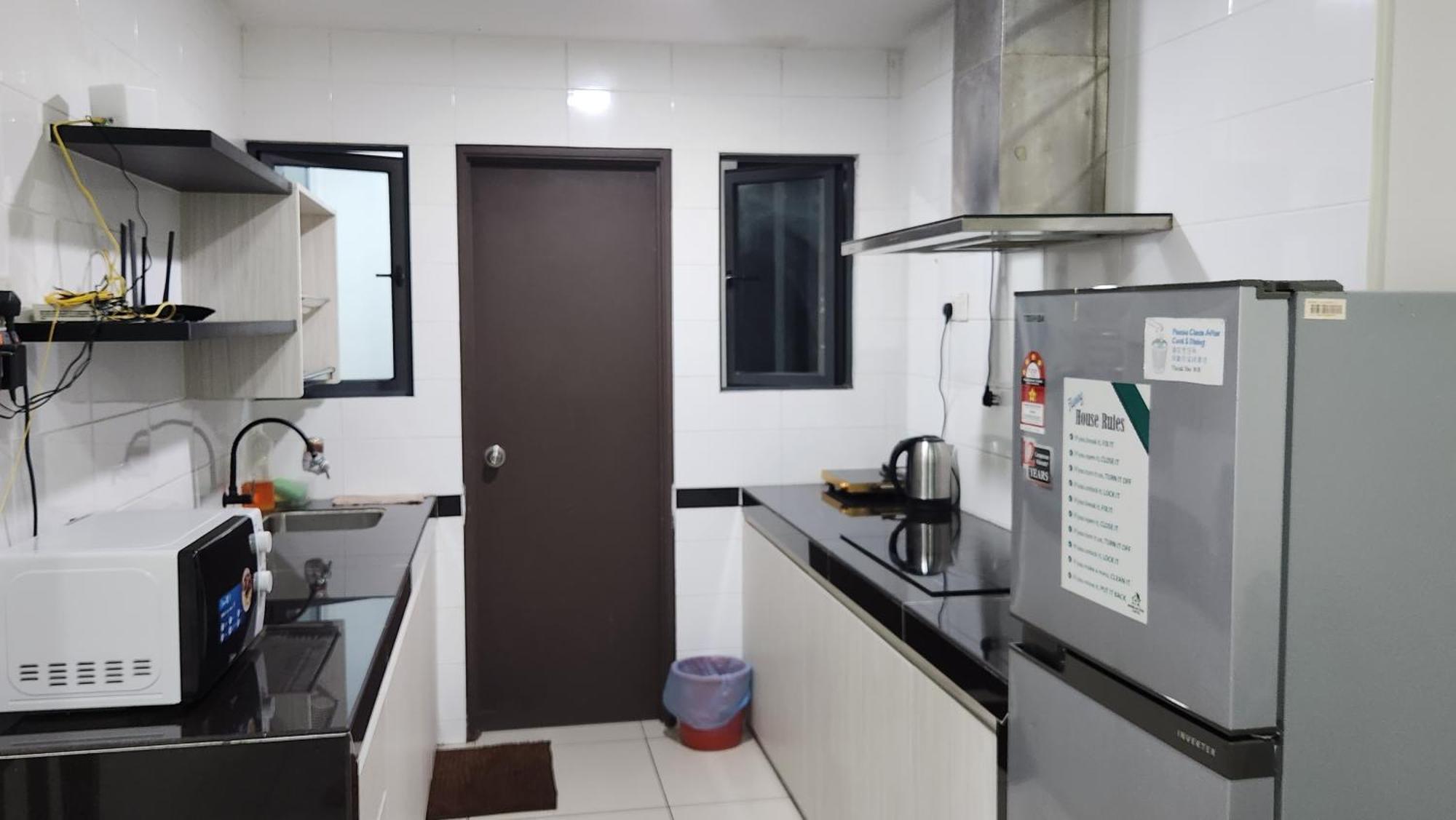 Landmark Residence 2 Service Apartment 5Min To Mrt 20Min To Kl Каджанг Номер фото